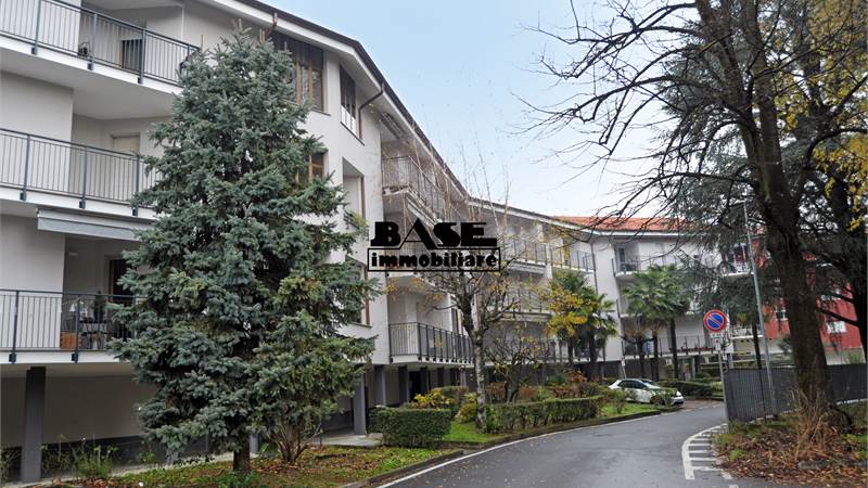 AMPIO TRILOCALE CON TERRAZZINO E CANTINA