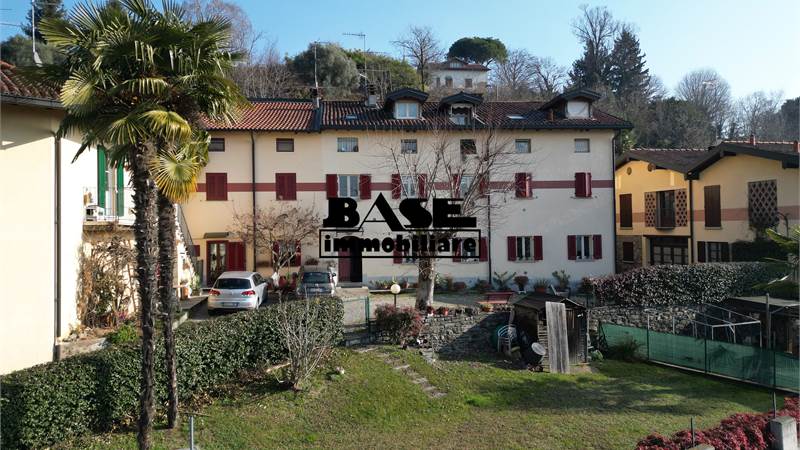 TRILOCALE MANSARDATO CON BOX DOPPIO